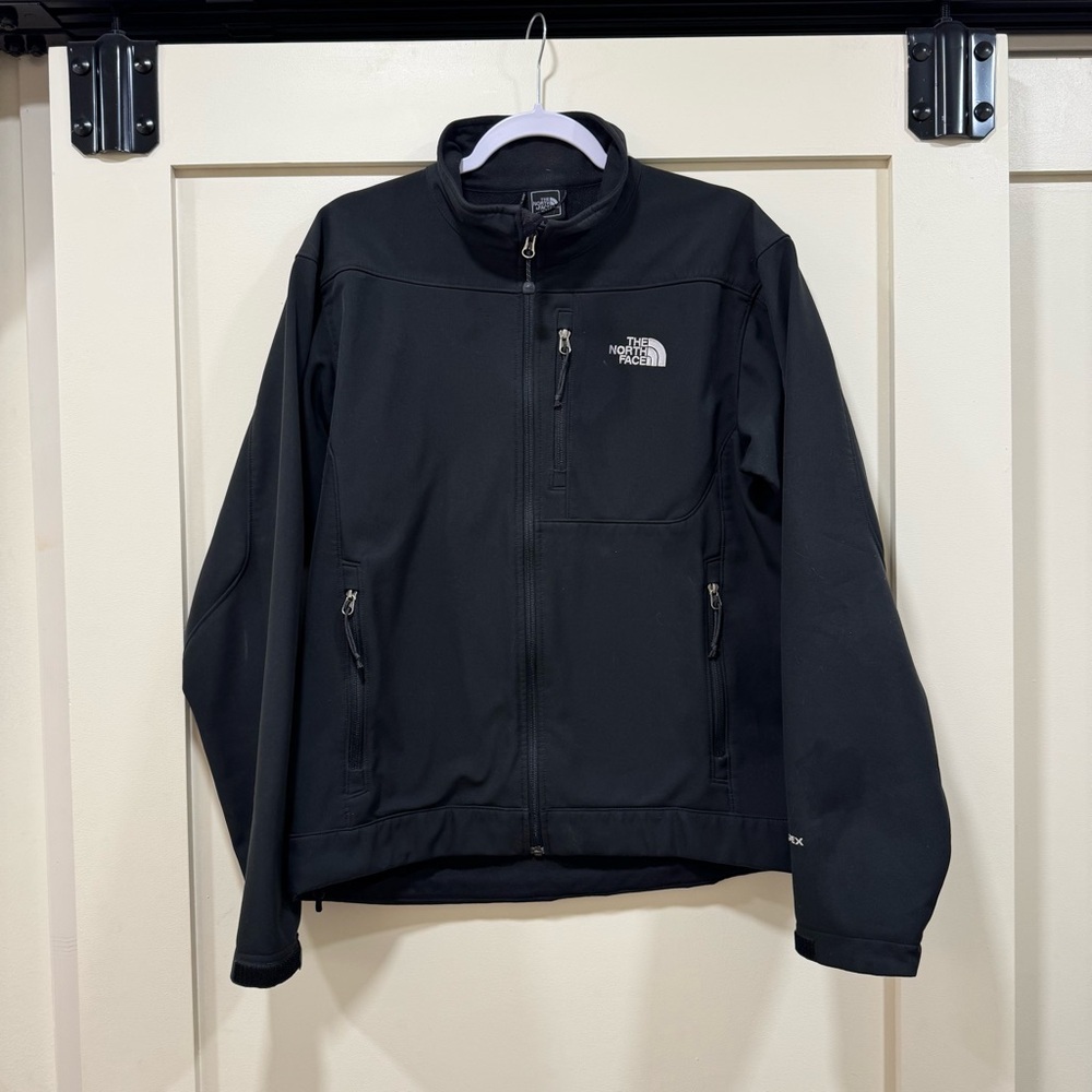The North Face Men's Black Performance Jacket
